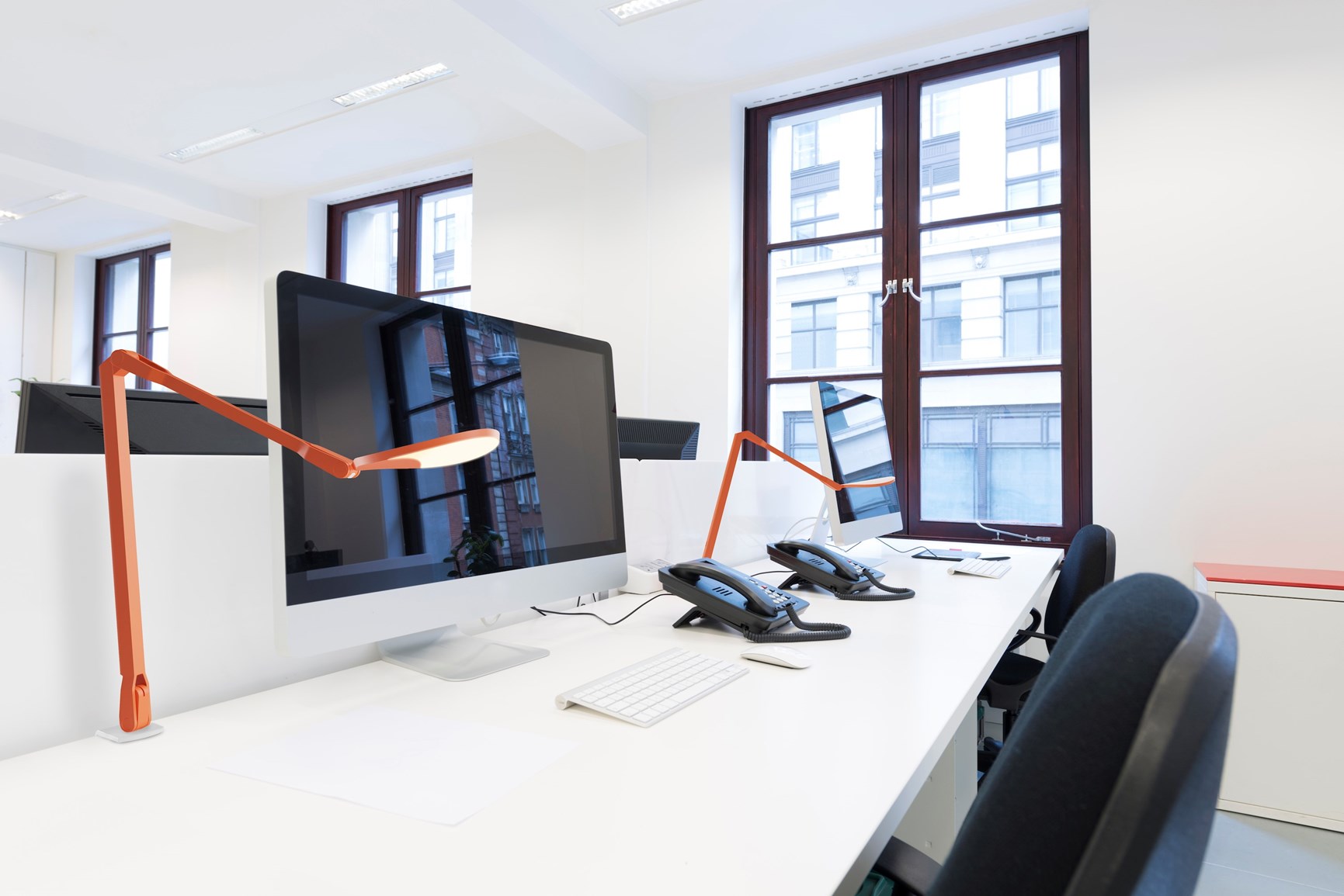 Splitty Desk in office (3D Design Concept)